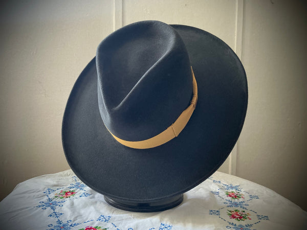 Hat „MAVERICK“, Dark Grey, Yellow Hat Band, Western Weight, Size 60cm