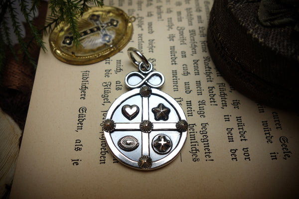 Silver Pendant „THE ALCHEMIST“