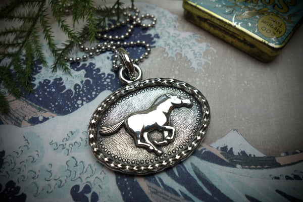 Silver Pendant „UNTAMED HORSE“