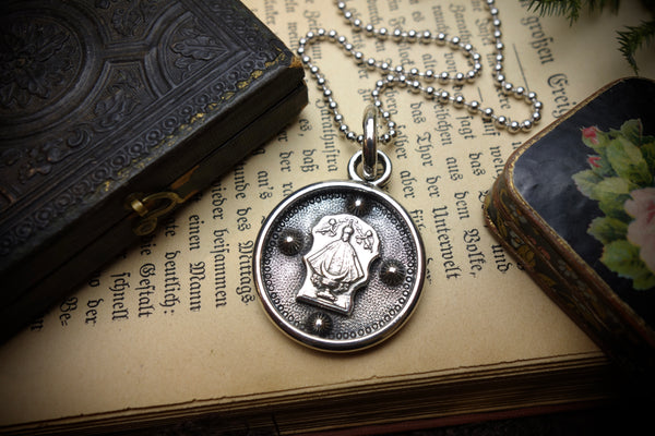 Silver Pendant „OUR LADY OF SAN JUAN DE LOS LAGOS“