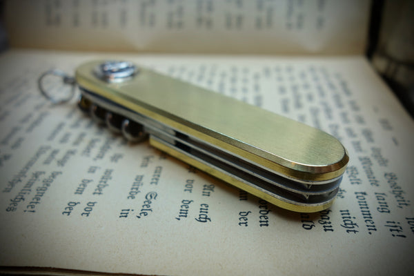 Pocket Knife „MEMENTO MORI“