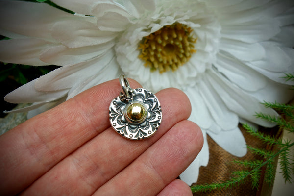 Silver Pendant „GOLD CAB“