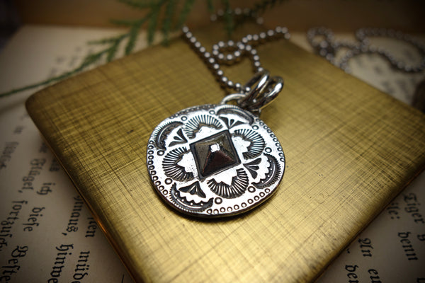Silver Pendant „DIAMOND CONCHO“