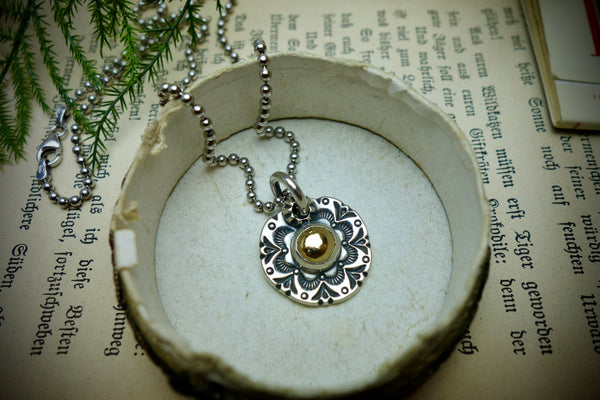 Silver Pendant „GOLD CAB“