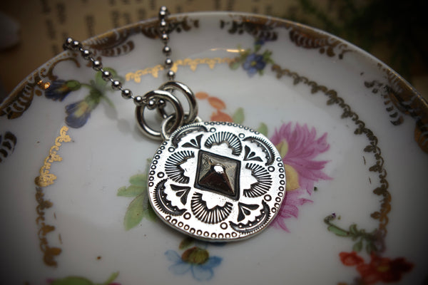 Silver Pendant „DIAMOND CONCHO“
