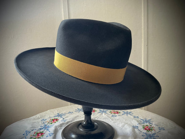 Hat „MAVERICK“, Dark Grey, Yellow Hat Band, Western Weight, Size 60cm