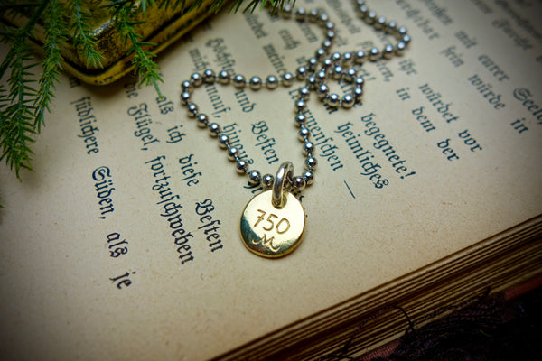 Gold Charm „KEEP SMILING“