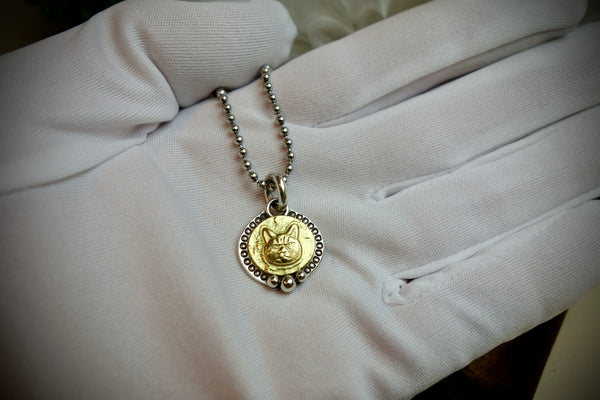 Silver Pendant „GRUMPY KITTY“