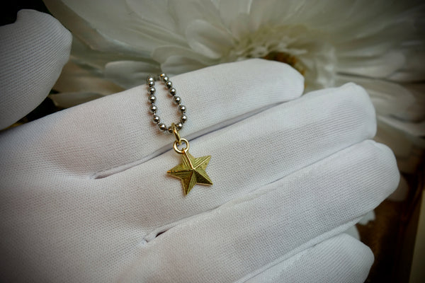 Gold Pendant „STAR“