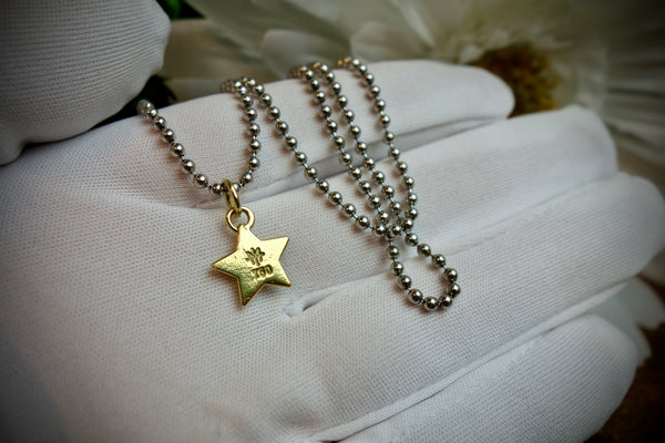 Gold Pendant „STAR“