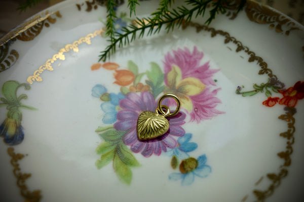 Gold Pendant „HEART“