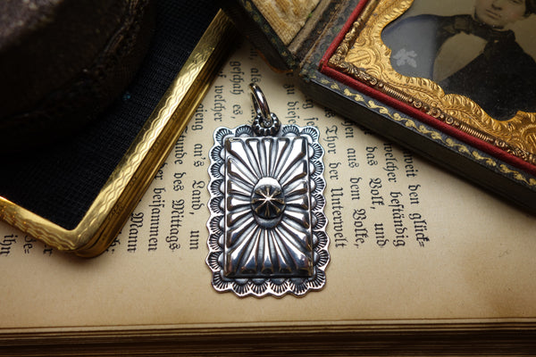 Silver Pendant „CONCHO RECTANGLE“