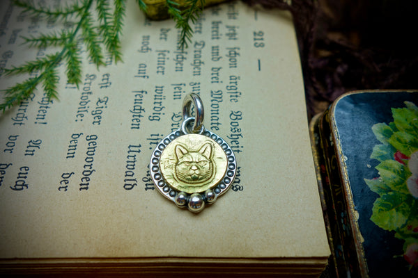 Silver Pendant „GRUMPY KITTY“