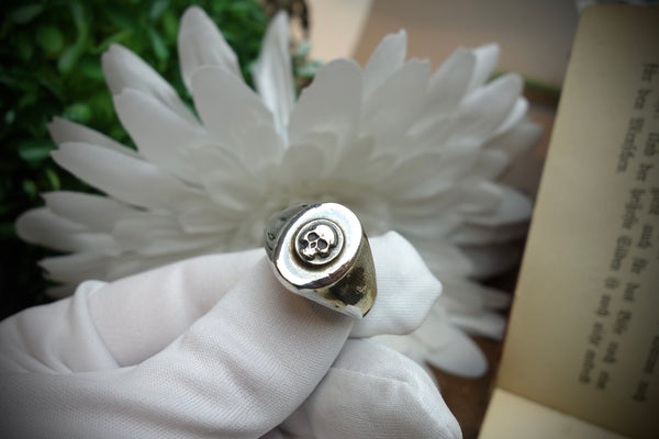 Signet Ring „MEMENTO MORI“, U.S. Size 11 3/4