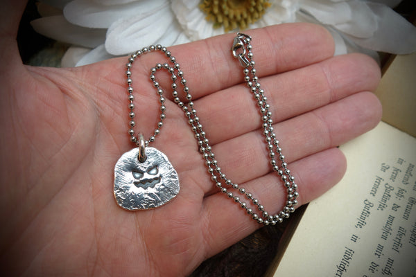 Silver Pendant „AIN‘T NICE“