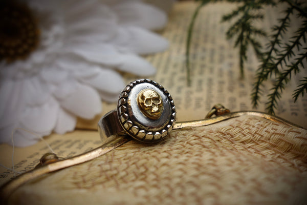 Silver Ring „GOLDEN SKULL CAB“, U.S. Ring Size 9 3/4, Inner Circumference 61mm