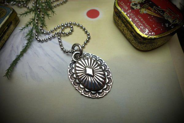 Silver Pendant „CONCHO OVAL“