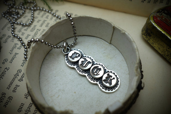 Silver Pendant „FUCK“