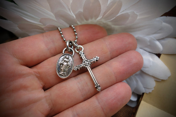 Silver Charms „FAITH & PROTECTION“