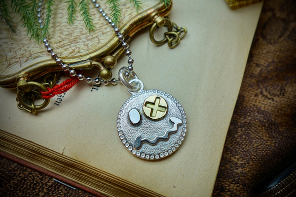 Silver Pendant „STAY WEIRD“