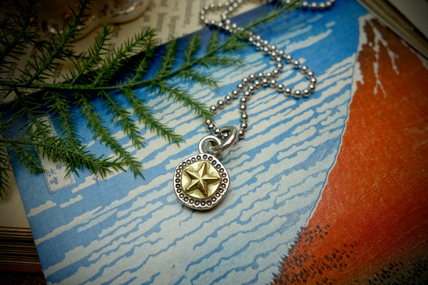 Silver Pendant „GOLDEN STAR“