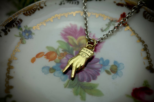 Gold Pendant „WITTY VICTORY“