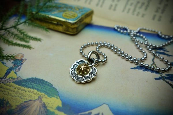 Silver Pendant „GOLDEN CONCHO“