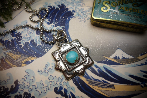Silver Pendant „KINGMAN STAR CONCHO“