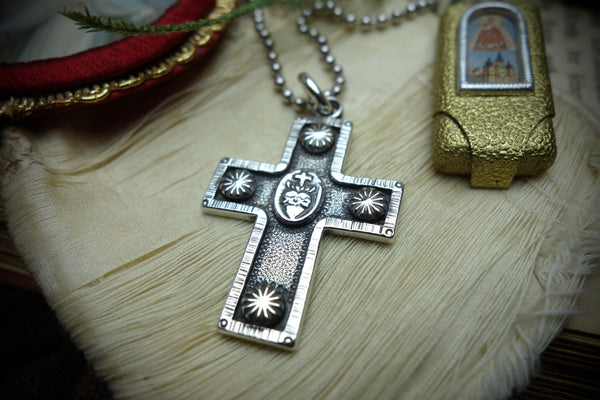 Silver Pendant „SACRED HEART CROSS“