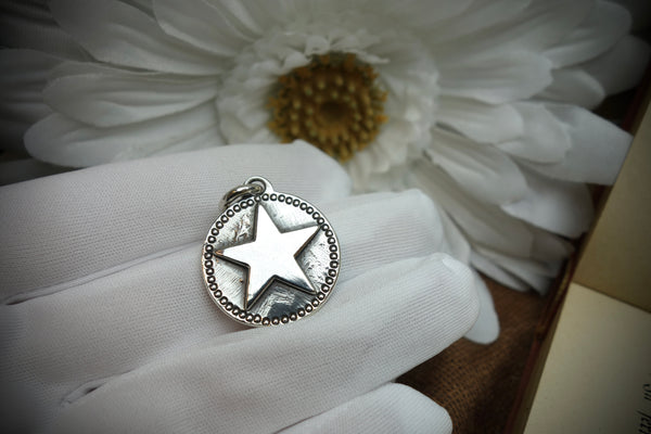 Silver Pendant „STAR MEDAL“