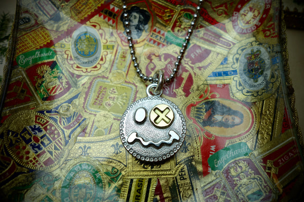 Silver Pendant „STAY WEIRD“