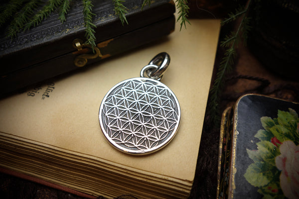 Silver Pendant „FLOWER OF LIFE“