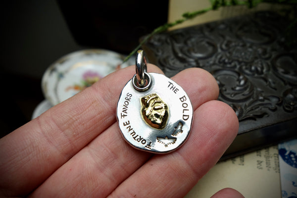 Silver Pendant „FORTUNE FAVORS THE BOLD“