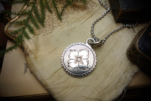 Silver Pendant „WALK ON THE WILD SIDE“