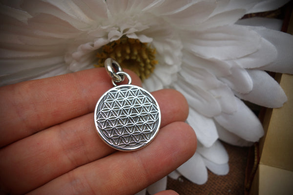 Silver Pendant „FLOWER OF LIFE“