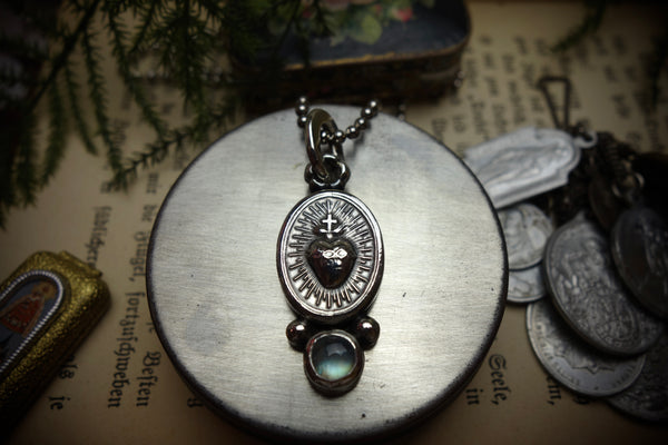 Silver Pendant „SACRED HEART“