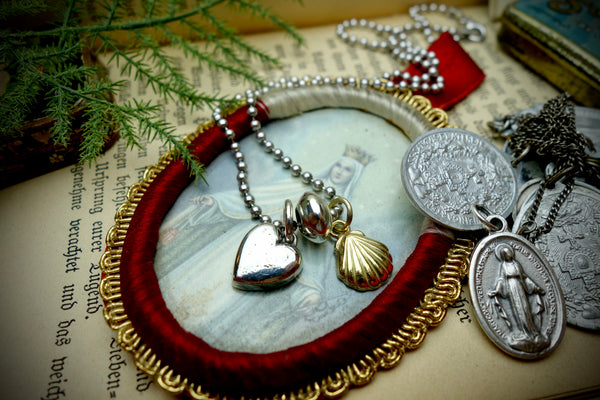 Charm Set „PILGRIM“