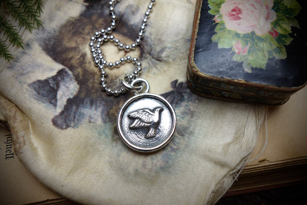 Silver Pendant „DOVE“