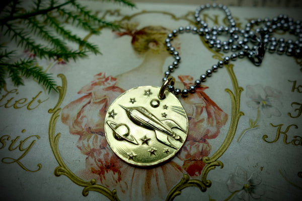 Gold Pendant „DREAM BIG“