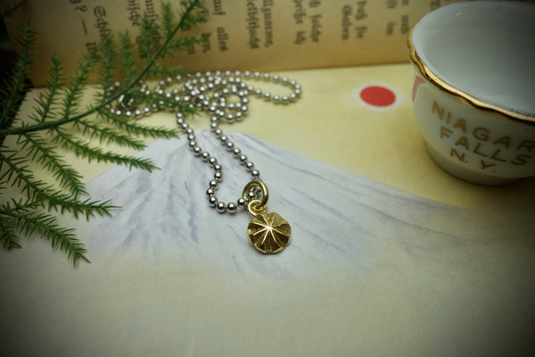 Gold Pendant „GOLDEN CONCHO“