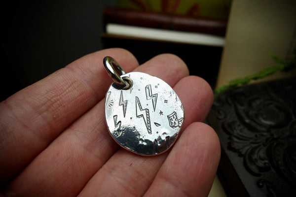 Silver Pendant „FORTUNE FAVORS THE BOLD“