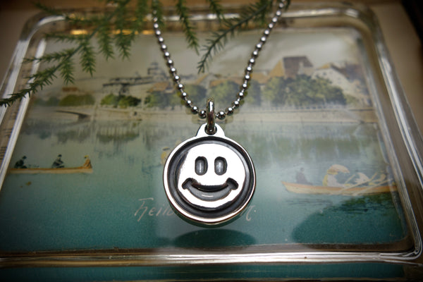 Silver Pendant „KEEP SMILING“