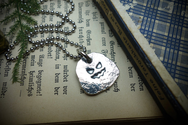 Silver Pendant „AIN‘T NICE“