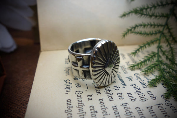 Silver Ring „CONCHO“, U.S. Size 10