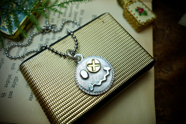Silver Pendant „STAY WEIRD“