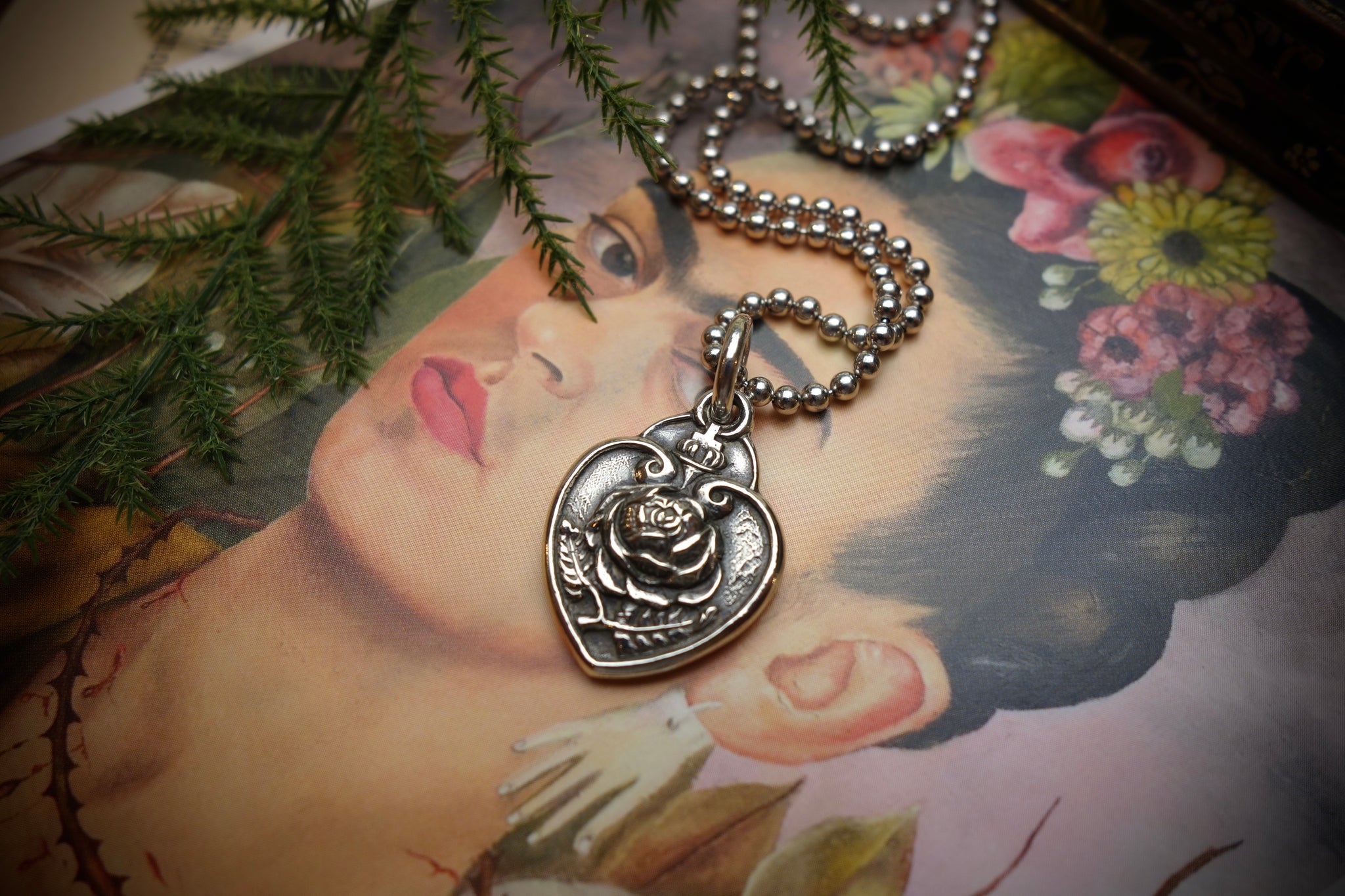 Silver Pendant „ROSE IN A HEART“