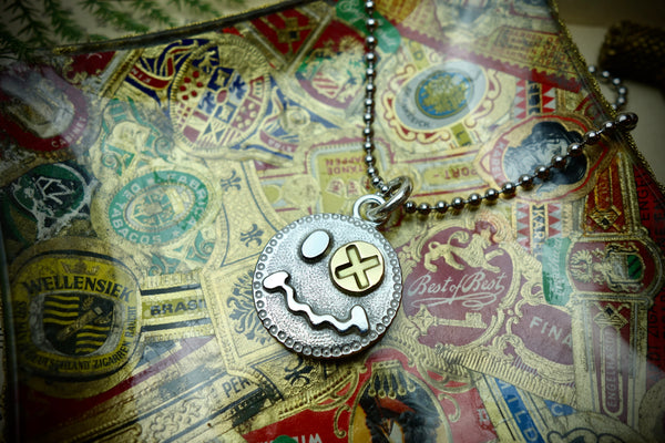Silver Pendant „STAY WEIRD“