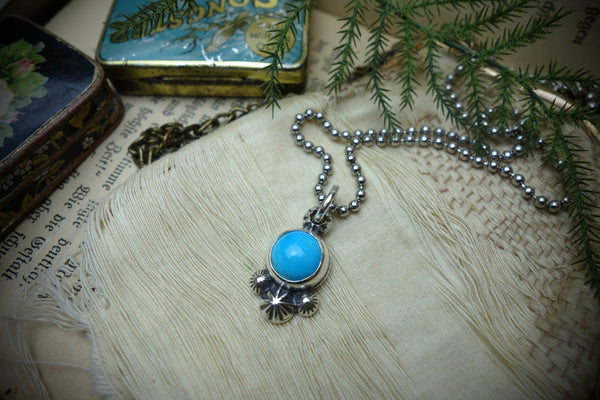 Silver Pendant „SLEEPING BEAUTY“ (Reserviert)
