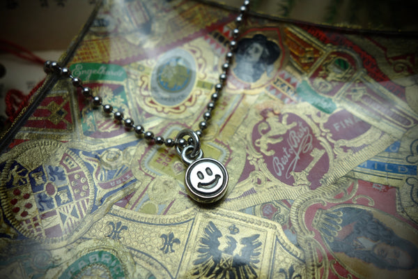 Silver Pendant „KEEP SMILING“