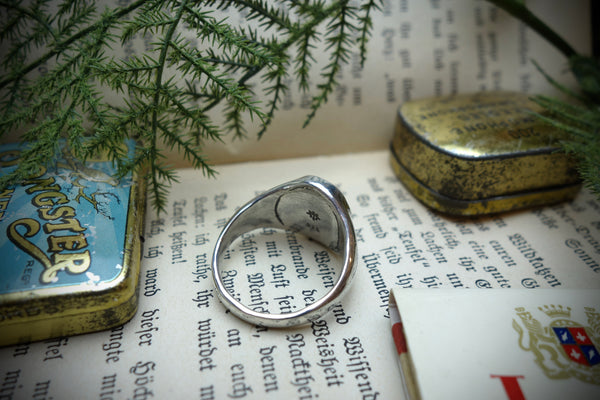 Signet Ring „MEMENTO MORI“, U.S. Size 11 3/4